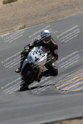 media/Apr-09-2023-SoCal Trackdays (Sun) [[333f347954]]/Turn 10 (115pm)/